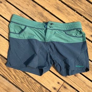 Patagonia board shorts 🌊☀️
